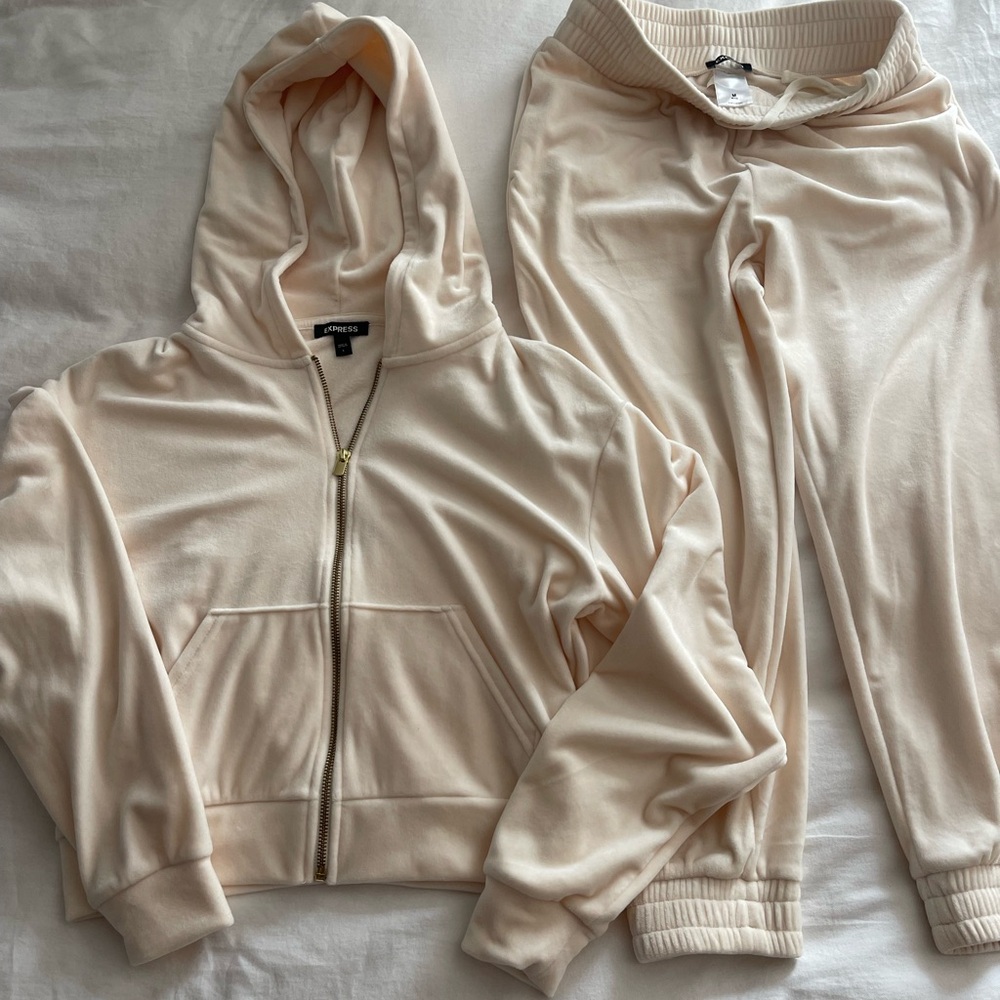 2 Piece set, Express, small jacket, medium Petite pants